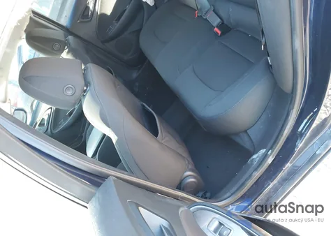 2016 Chevrolet Malibu Ls z USA, uszkodzony, nr VIN 1G1ZB5ST4GF358692